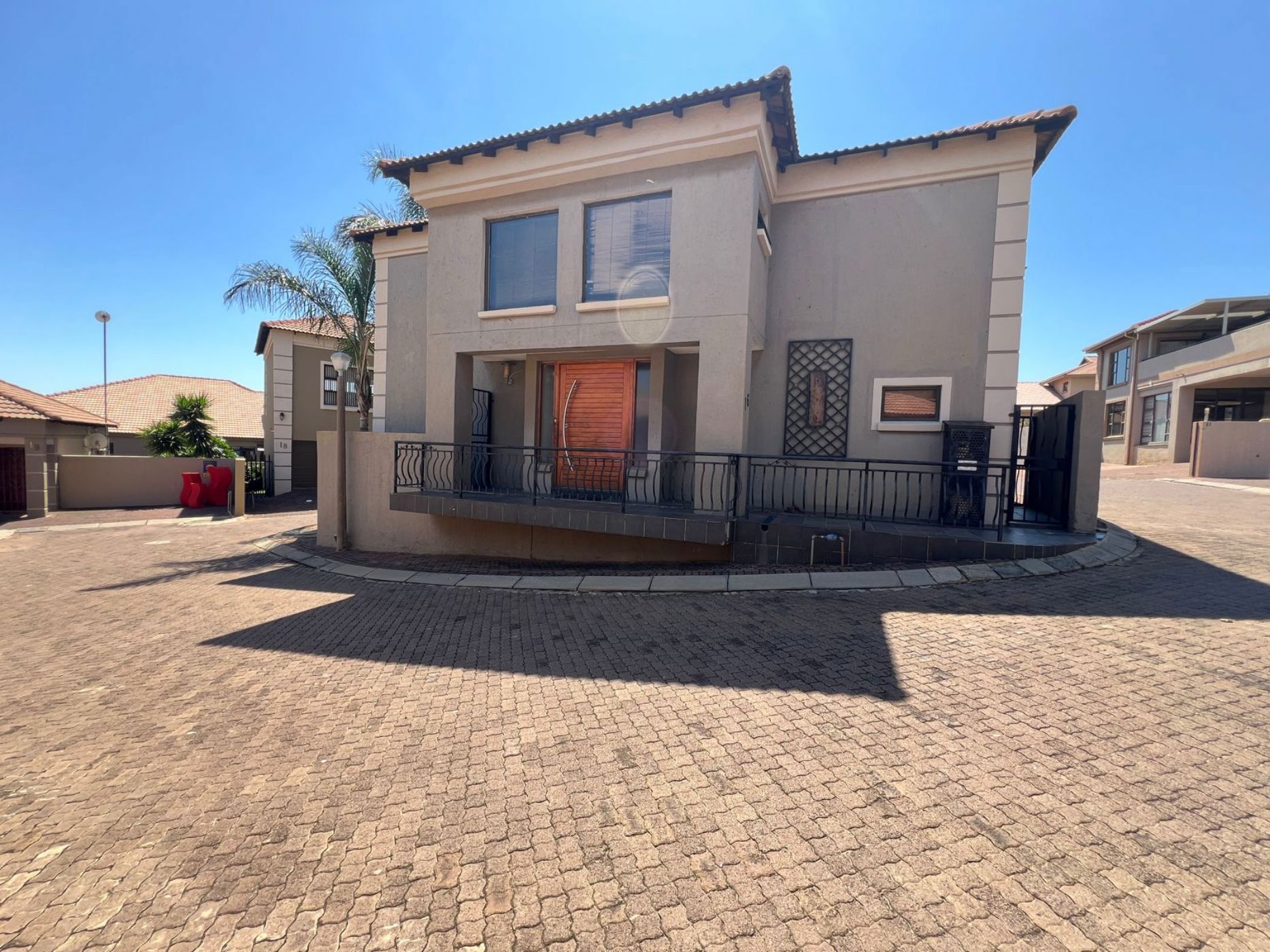 Double-storey house for sale in Reyno Ridge - 1WD1716309