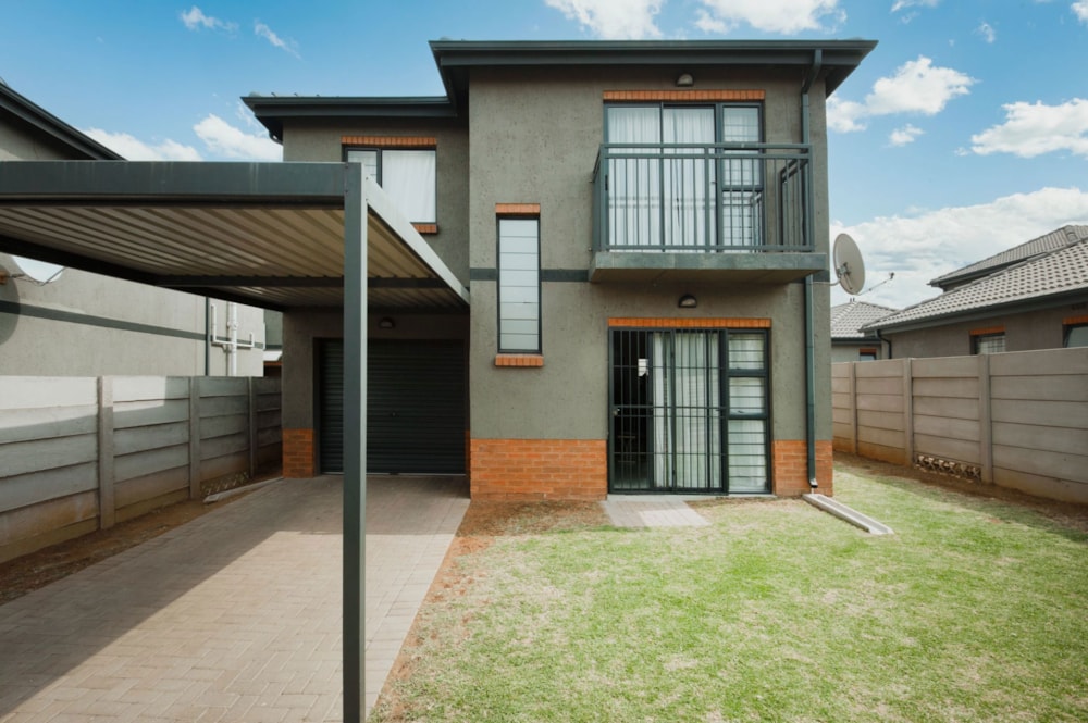 Double-storey house to rent in Albertsdal - 1GV1716321 Double-storey house to rent in Albertsdal - 1GV1716321