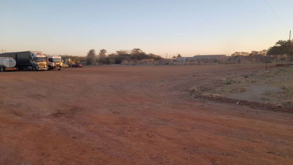Commercial vacant land for sale in Mashonaland West, Zimbabwe - 3ZB1716356 Commercial vacant land for sale in Mashonaland West, Zimbabwe - 3ZB1716356