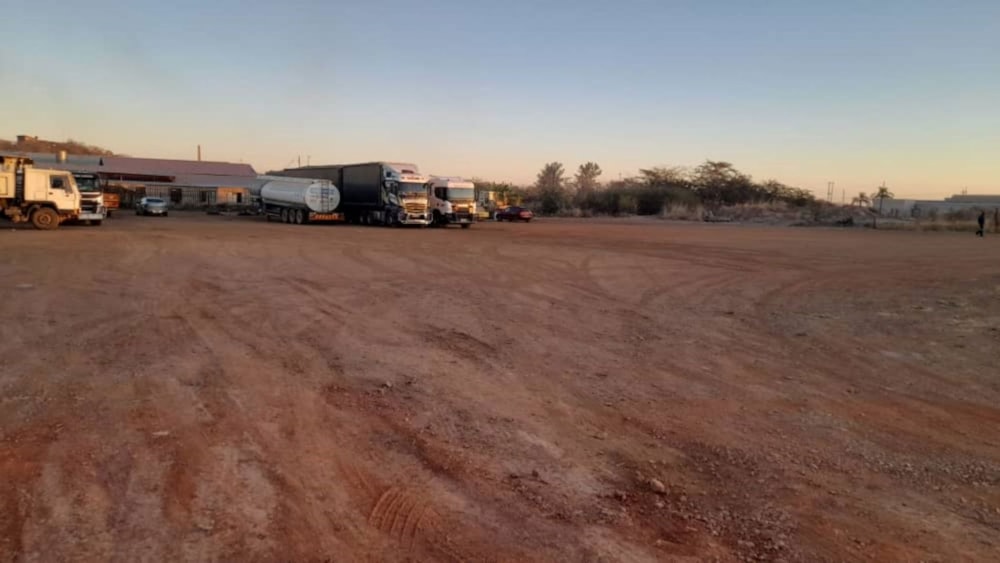 Commercial vacant land for sale in Mashonaland West, Zimbabwe - 3ZB1716356 Commercial vacant land for sale in Mashonaland West, Zimbabwe - 3ZB1716356