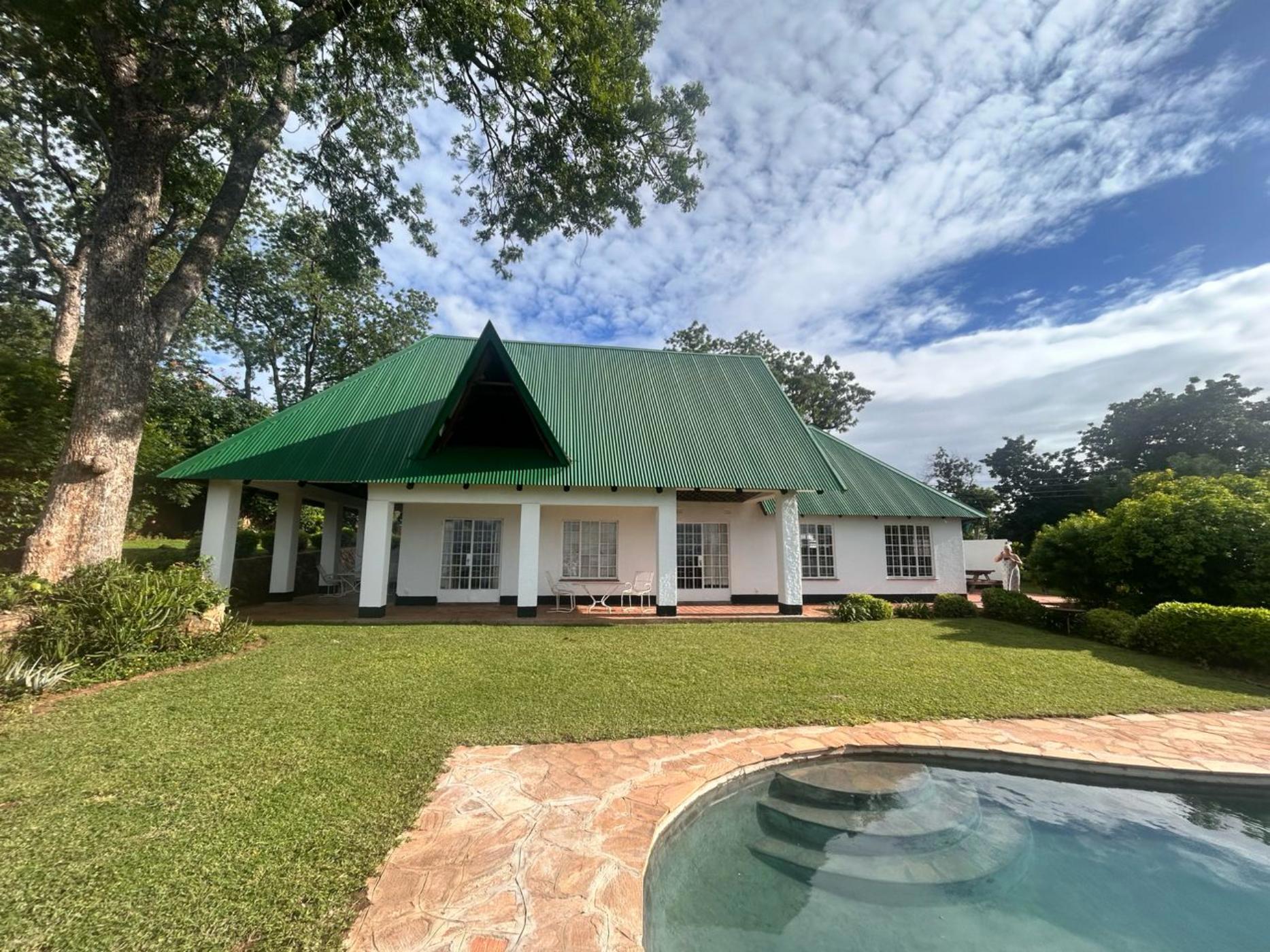 House for sale in Chirundu, Mashonaland West, Zimbabwe - 3ZB1716373
