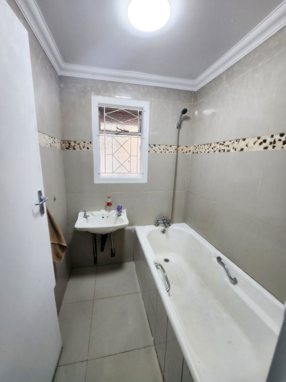 House for sale in Rockford, Phoenix - 1ND1716551 House for sale in Rockford, Phoenix - 1ND1716551