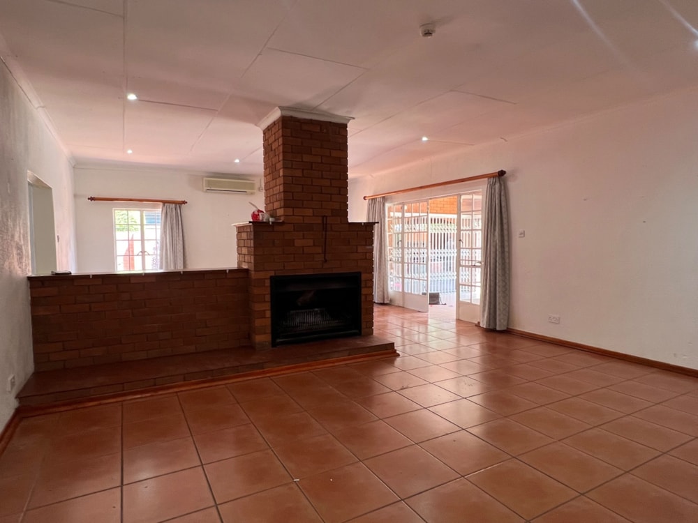 House for sale in Phakalane, Botswana - 3BO1716442