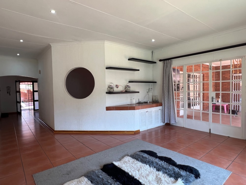 House for sale in Phakalane, Botswana - 3BO1716442