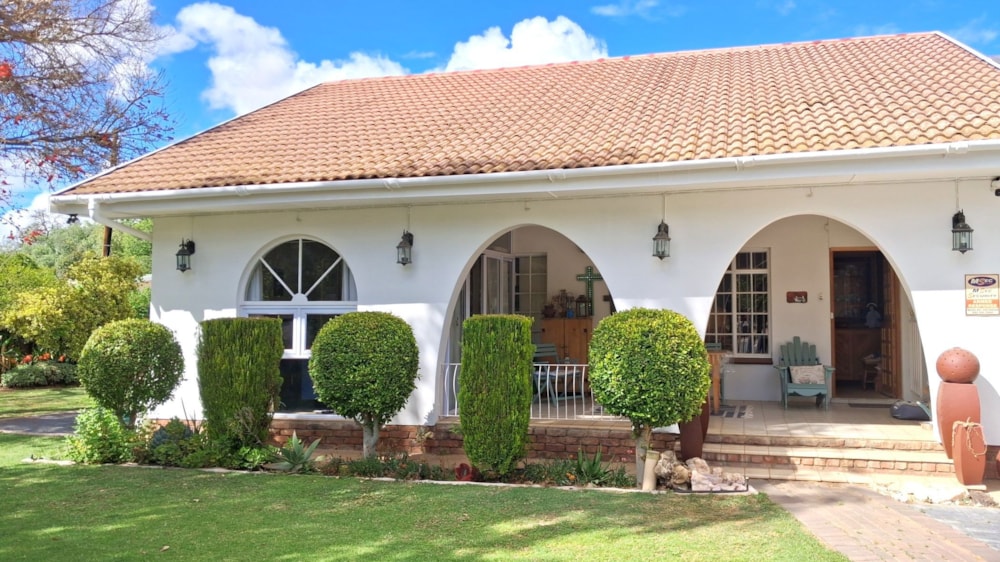 House for sale in Oudtshoorn North - 1OU1716557