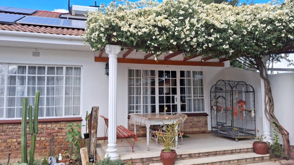 House for sale in Oudtshoorn North - 1OU1716557