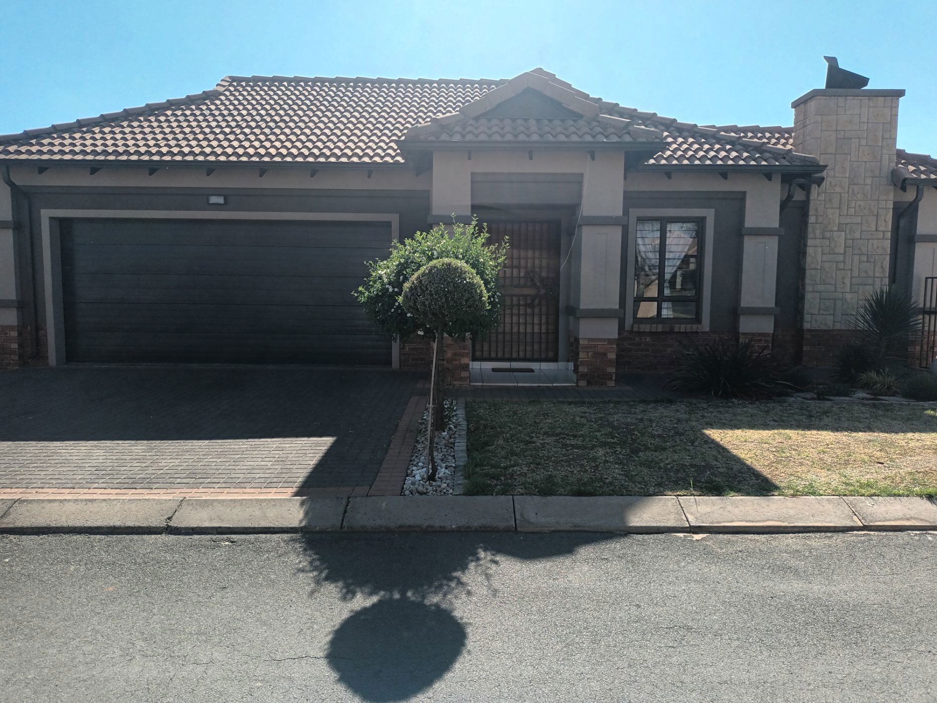 Townhouse for sale in Sunair Park - 1BJ1716547