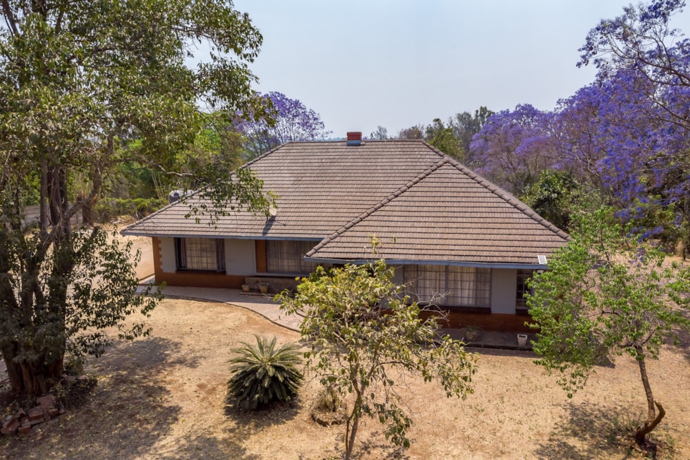 House for sale in Chisipite, Zimbabwe - 3ZB1716579