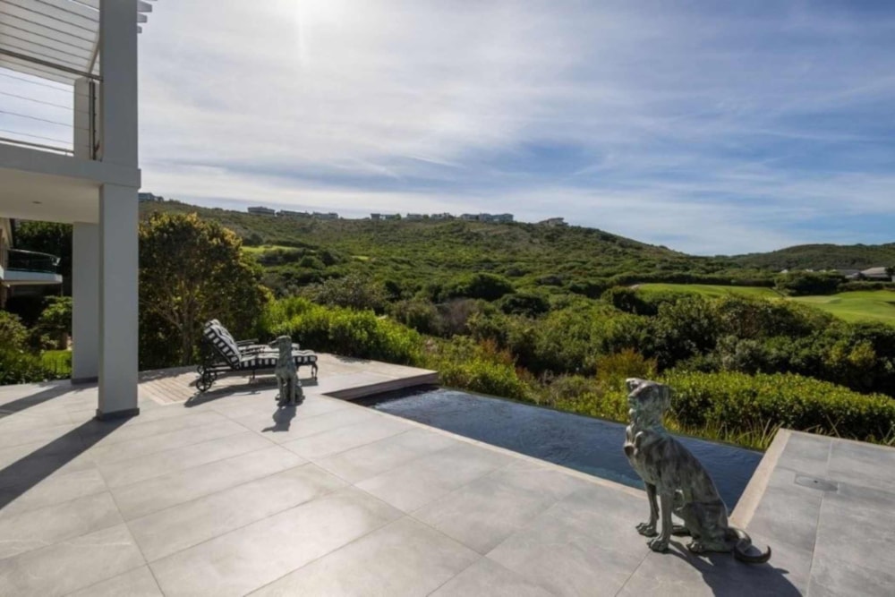 House for sale in Pezula Golf Estate - 1KG1714956