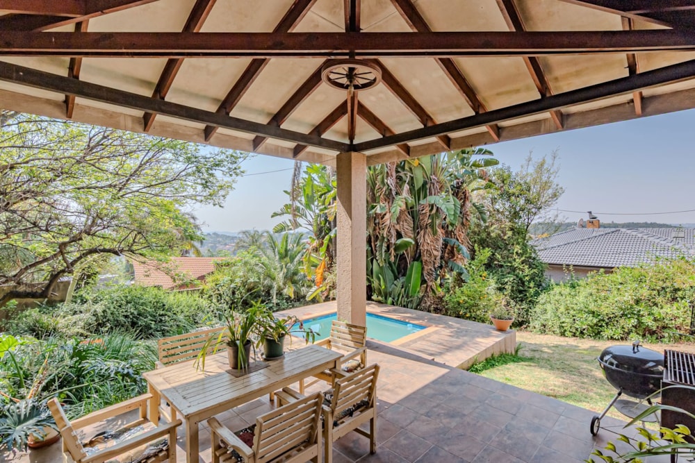 House for sale in Waterkloof Ridge - PT1712019 House for sale in Waterkloof Ridge - PT1712019