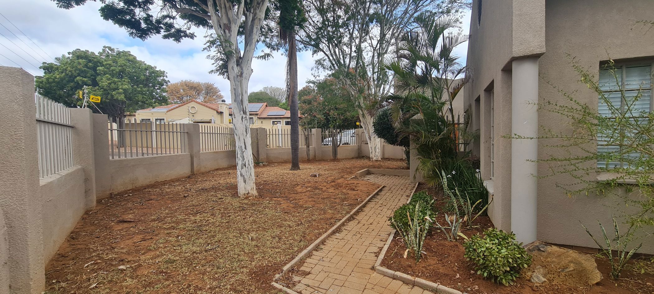 House to rent in Bendor - 1PS1716212