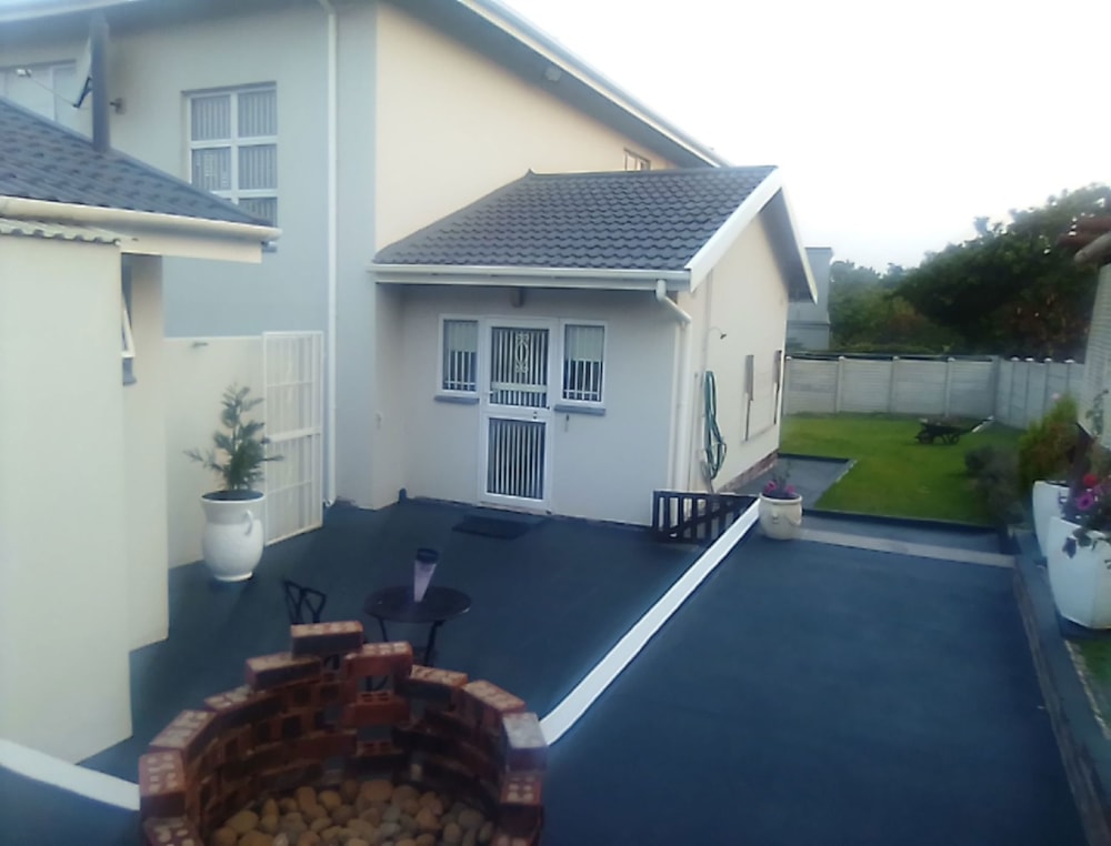 House for sale in Pennington - 1SI1690888