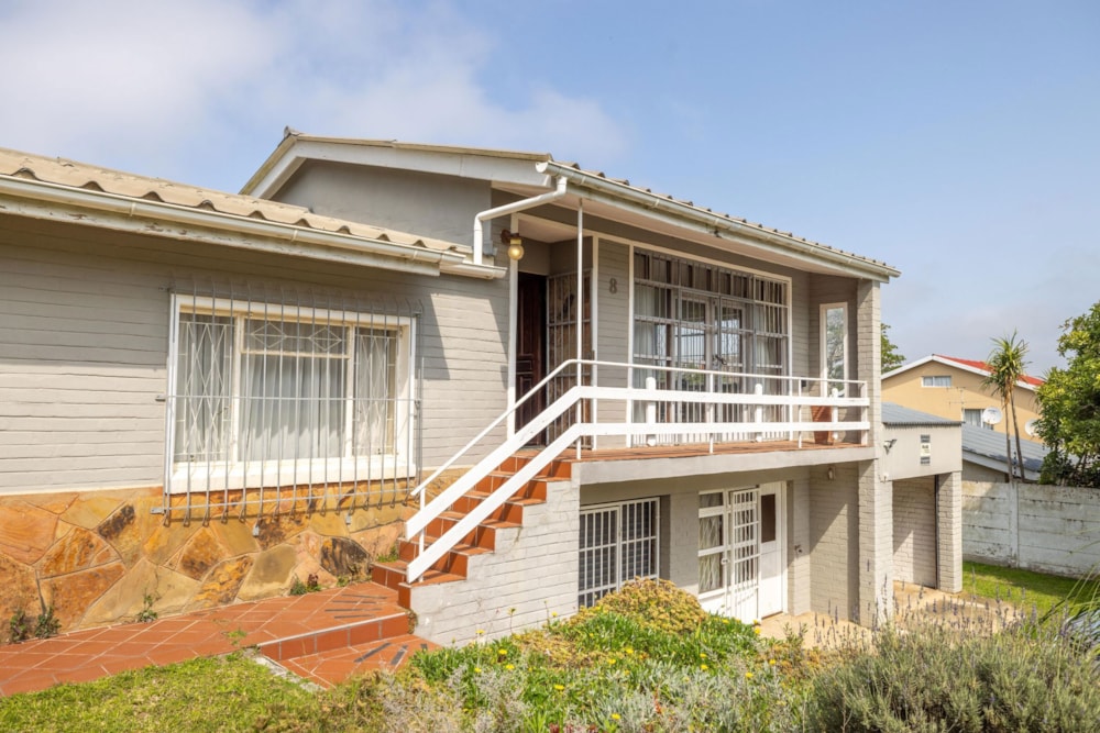 House for sale in East Bank - 1PF1715972 House for sale in East Bank - 1PF1715972