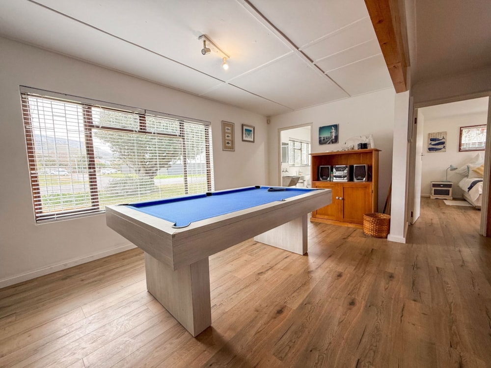 Double-storey house for sale in Sandbaai - ON1690846