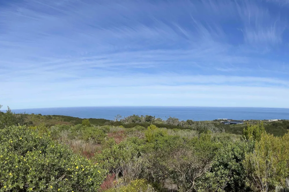 Residential vacant land for sale in Pezula Private Estate - 1KG1709062 Residential vacant land for sale in Pezula Private Estate - 1KG1709062