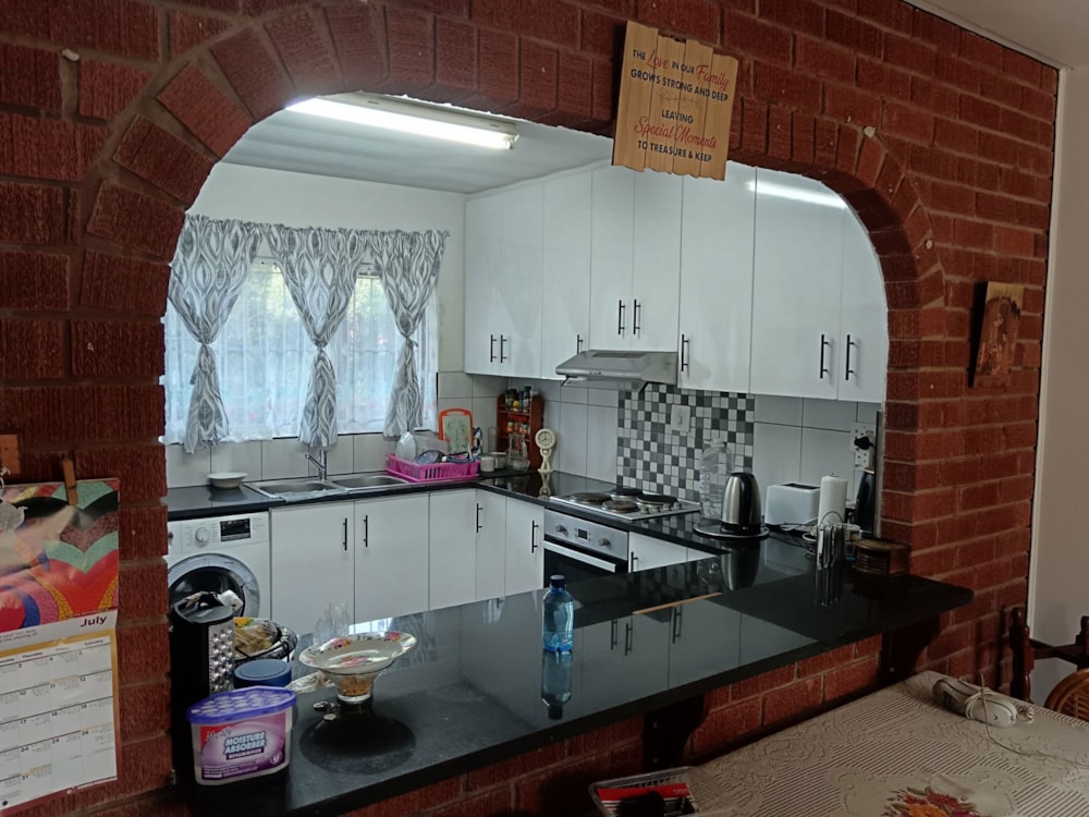 Apartment for sale in Scottburgh - 1si1714211