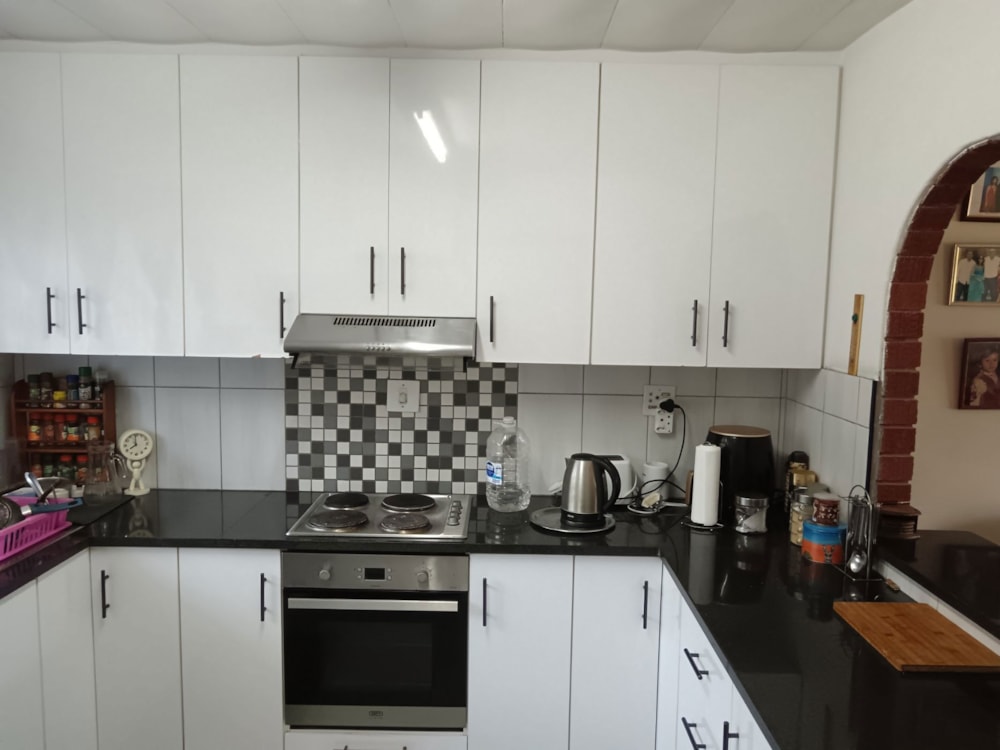 Apartment for sale in Scottburgh - 1si1714211
