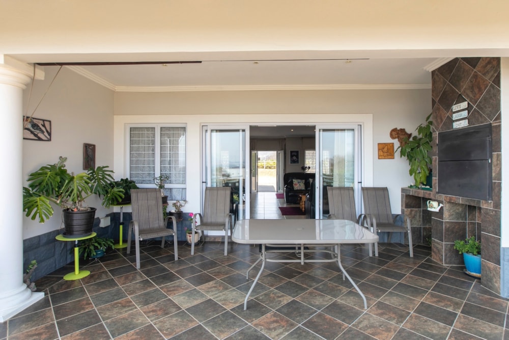 Security complex home for sale in Underberg - 1UB1711554