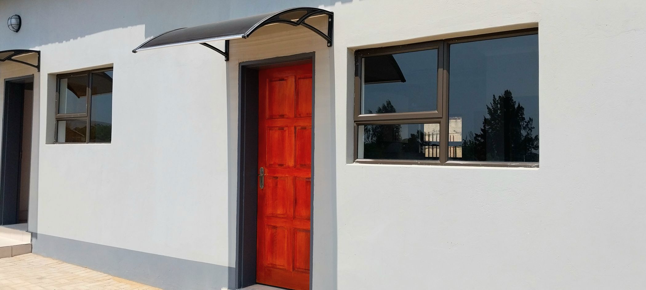 Bachelor apartment to rent in Lydenburg (Mashishing) - 1LY1716240