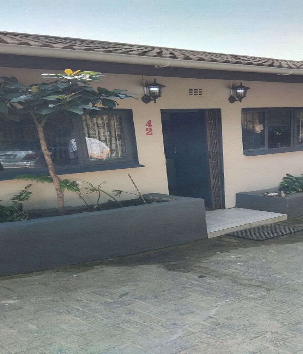 House for sale in Pennington - 1SI1715635