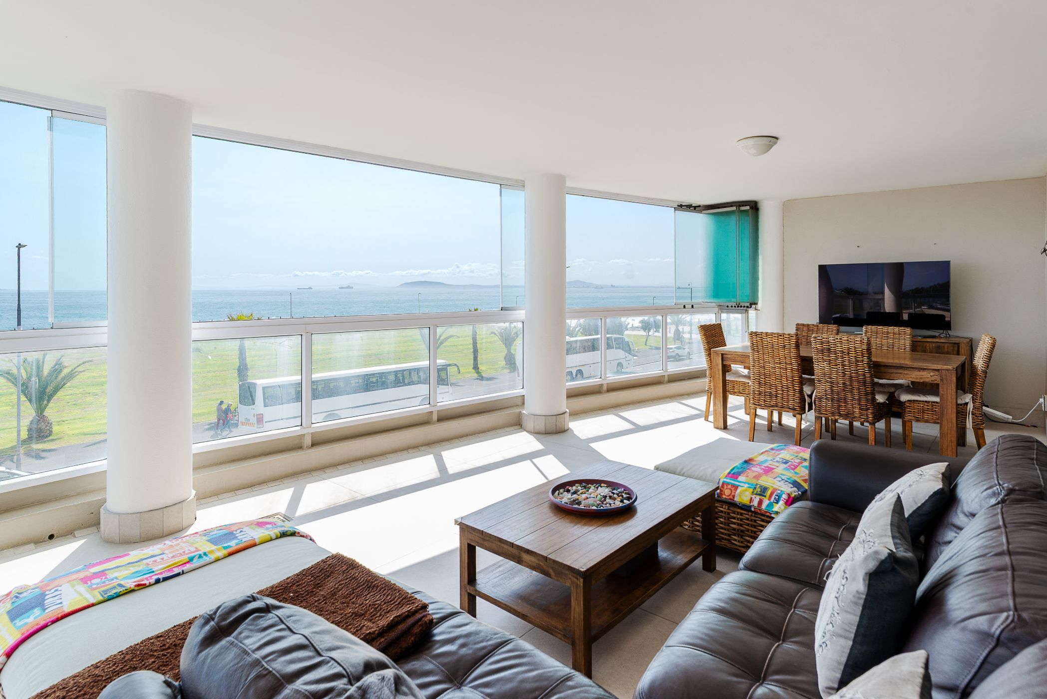 Apartment for sale in Mouille Point - AS1713168