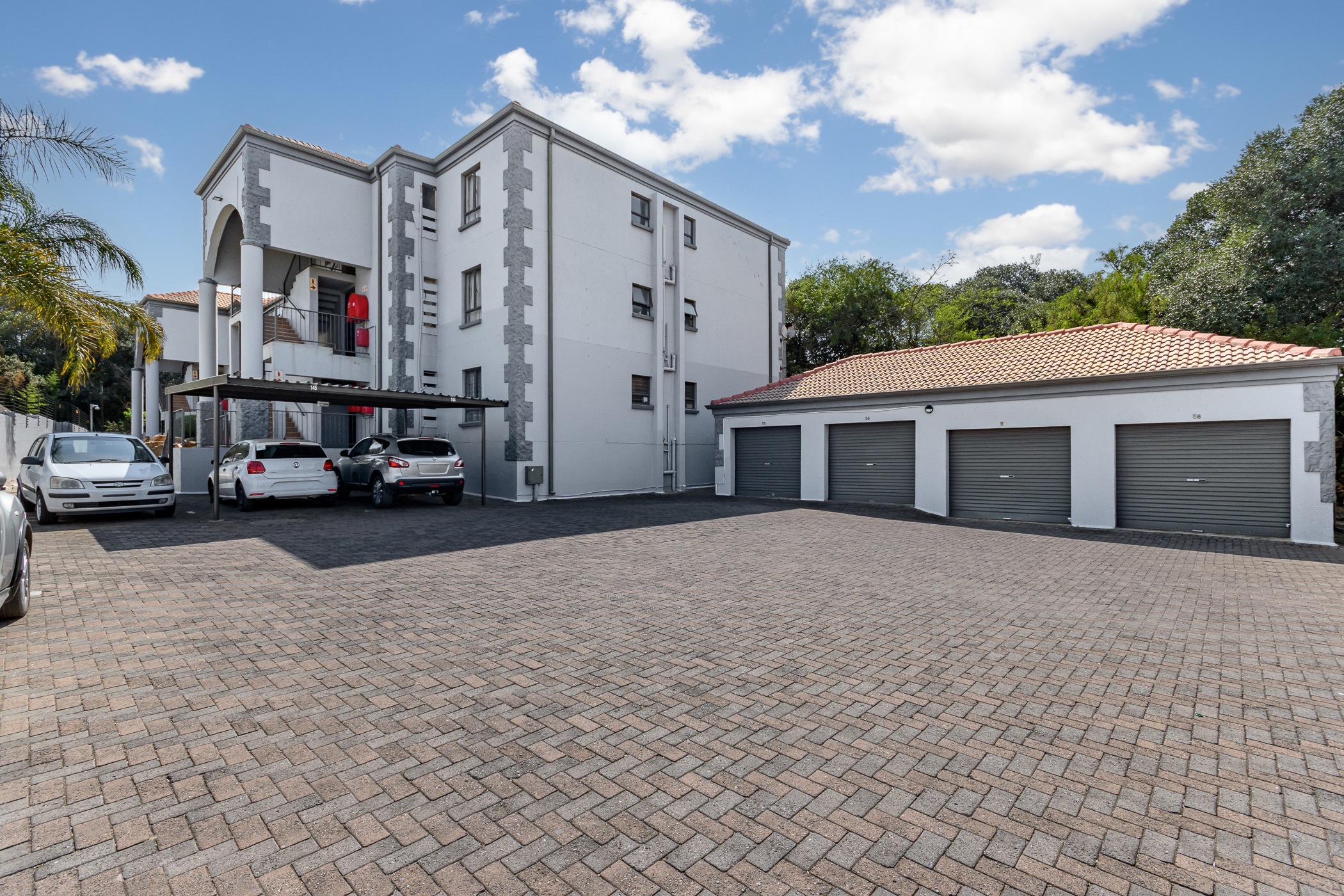 Apartment for sale in Northgate, Randburg - RAN1713785
