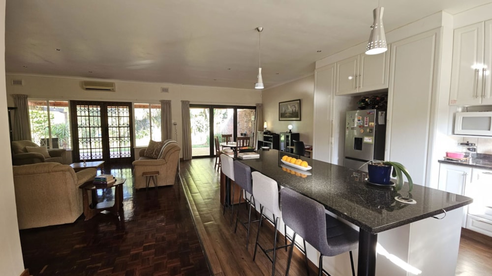 Townhouse for sale in Gillitts - 1KF1714255 Townhouse for sale in Gillitts - 1KF1714255