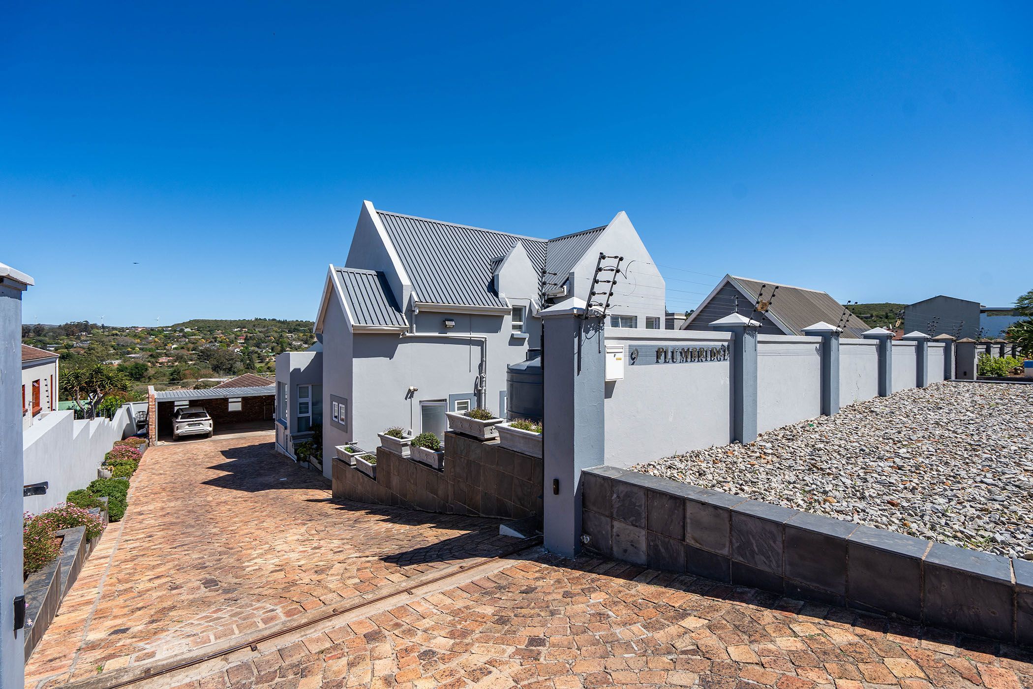 Double-storey house for sale in Kingswood - 1GC1716684