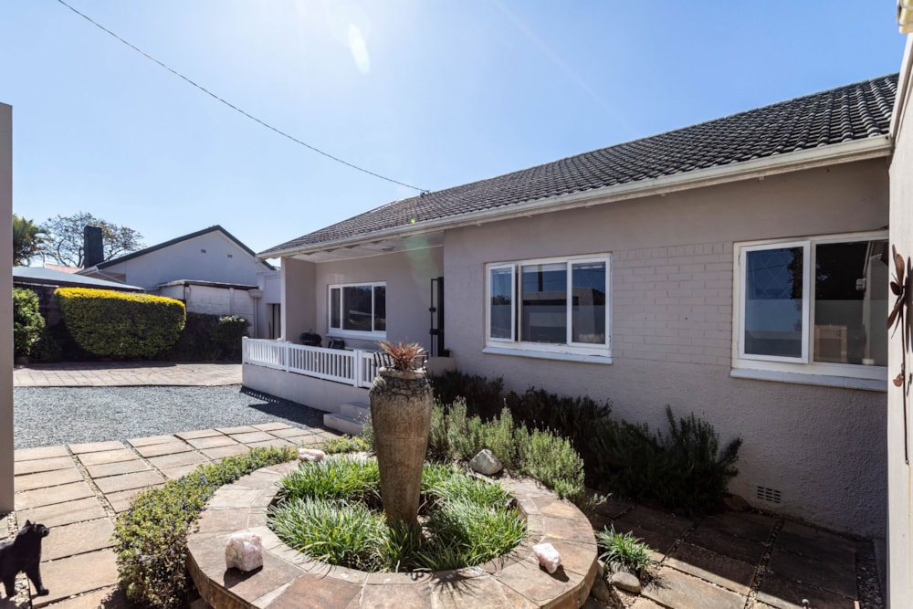 House for sale in Nahoon - 1EZ1715343 House for sale in Nahoon - 1EZ1715343