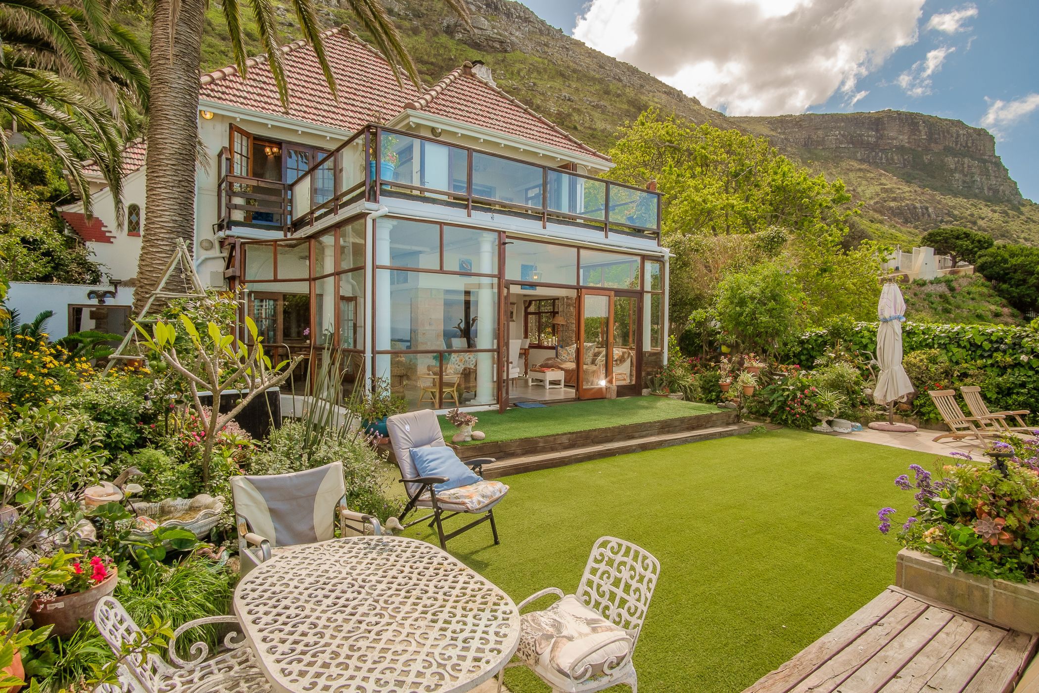 House for sale in St James - FH1716025