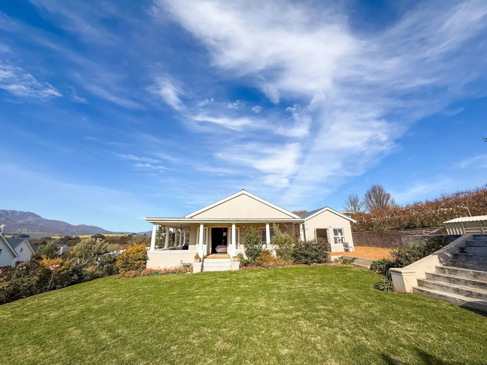 House sold in Elgin District - HF1713306