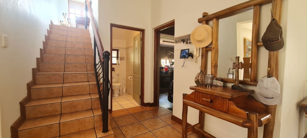 Double-storey house for sale in Bendor - 1PS1716719 Double-storey house for sale in Bendor - 1PS1716719