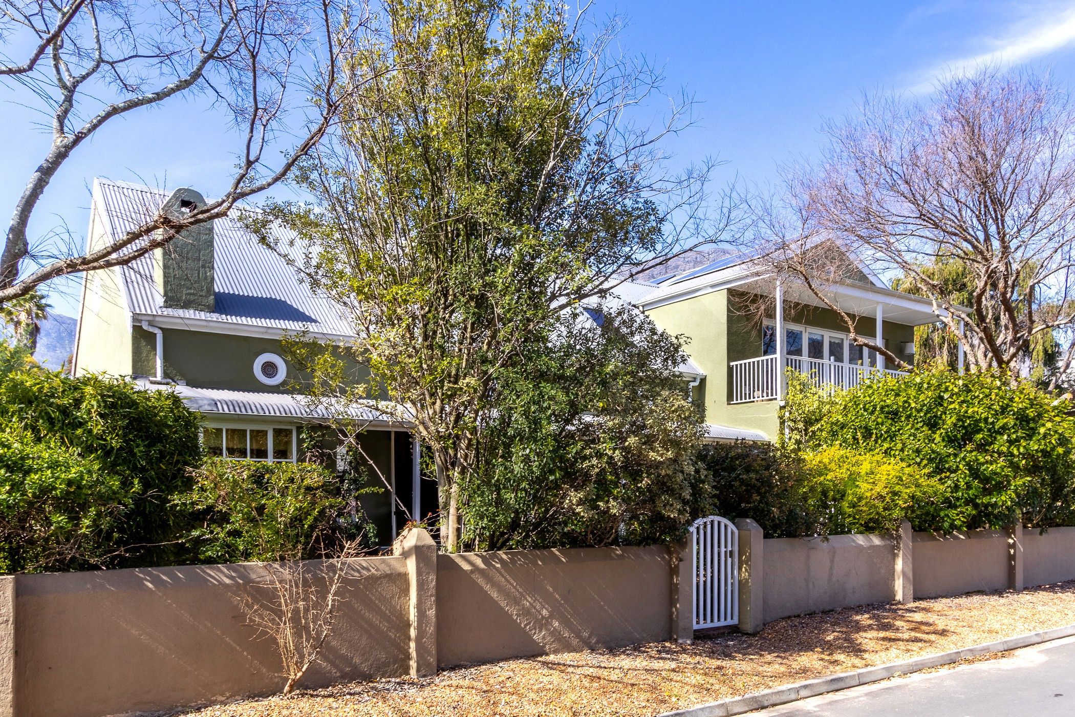 House for sale in Franschhoek - FWI1711807