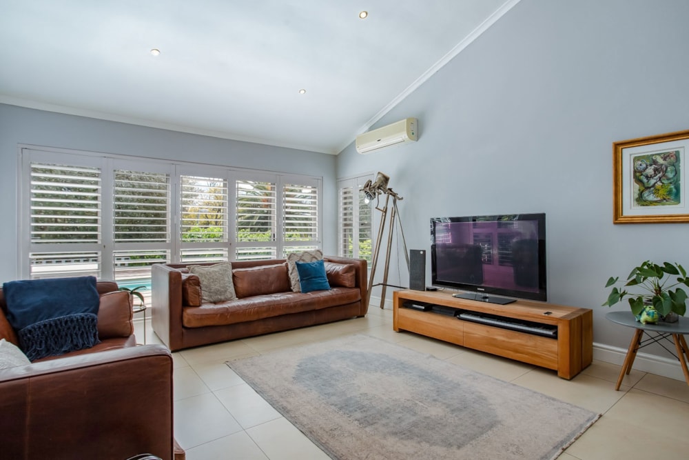 House for sale in Paarl - TK1716134 House for sale in Paarl - TK1716134