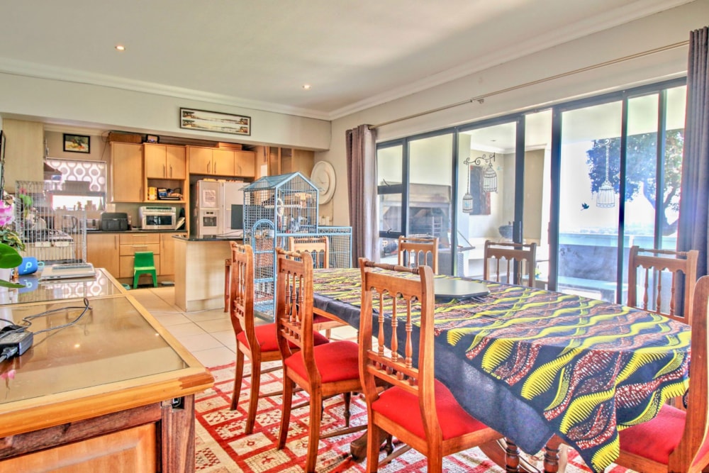 Security complex home to rent in Baronetcy Estate - 1PLA1714399 Security complex home to rent in Baronetcy Estate - 1PLA1714399