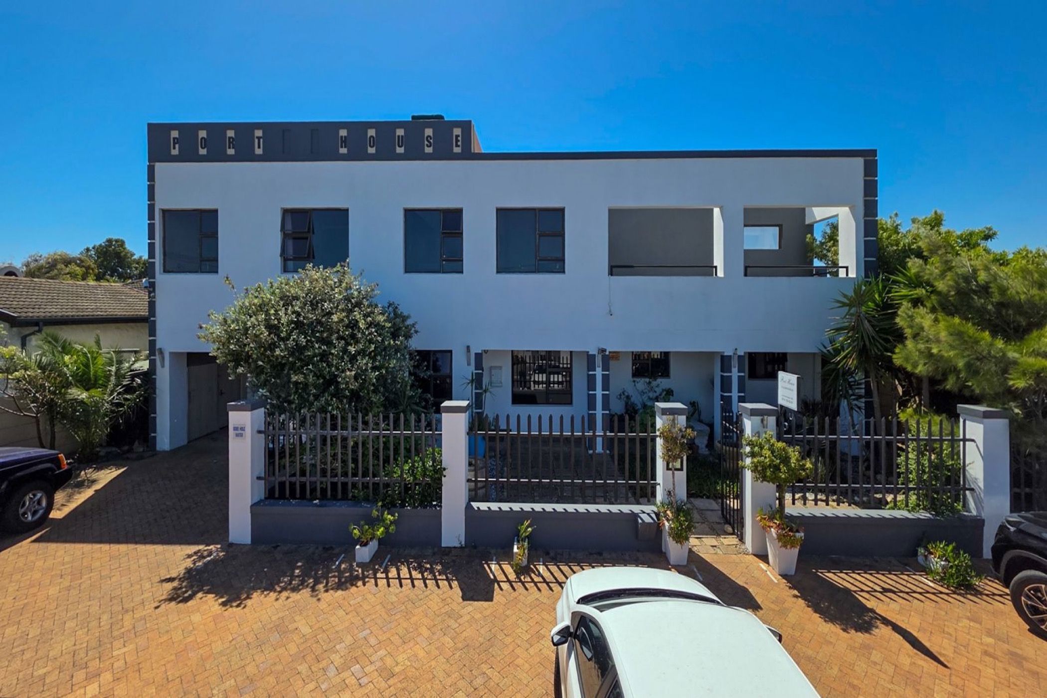 Double-storey house for sale in Bloubergrant - 1TV1714739