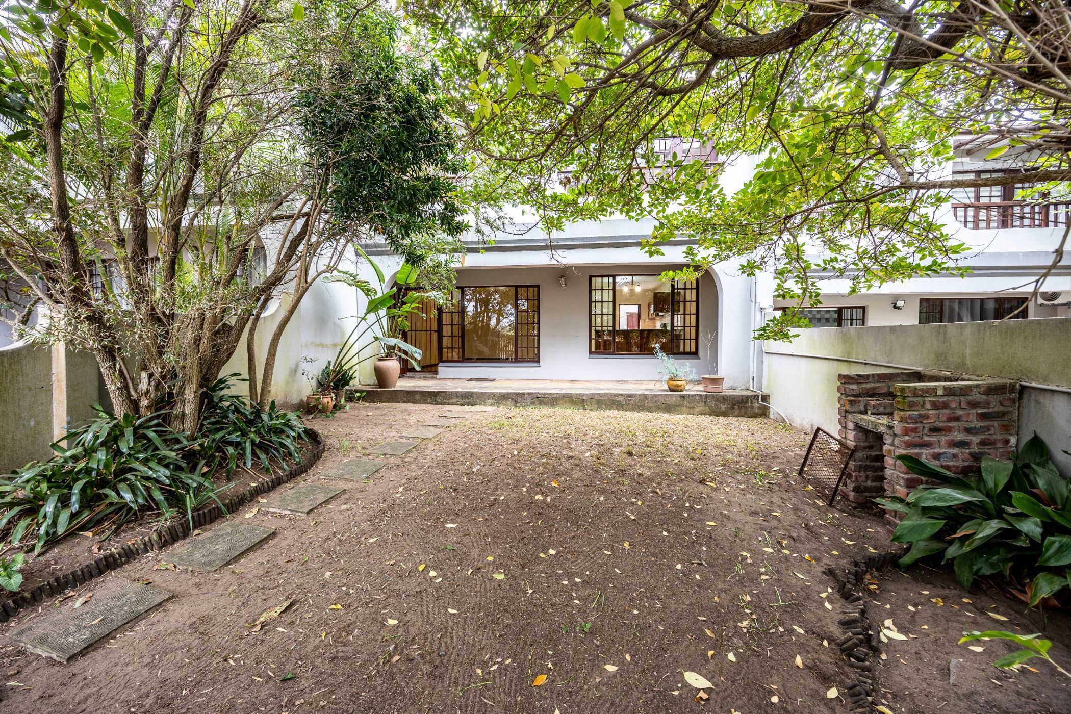 Townhouse to rent in Blue Bend - 1EZ1709567