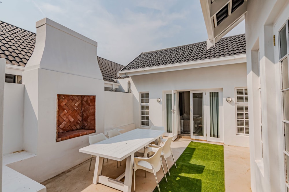 House to rent in Silver Lakes Golf Estate - PTL1713406 House to rent in Silver Lakes Golf Estate - PTL1713406