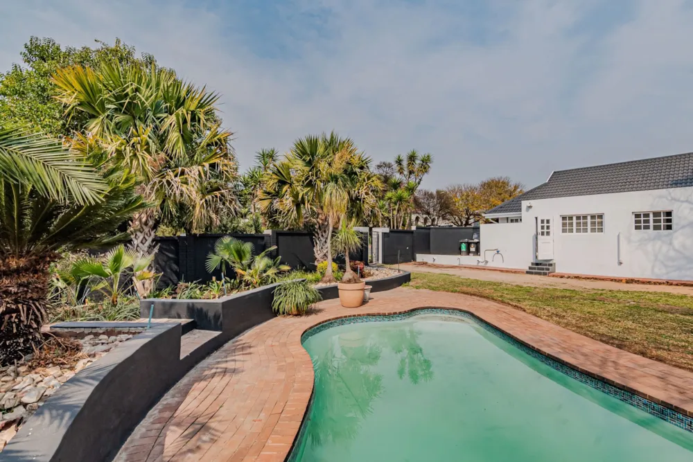 House let in Silver Lakes Golf Estate - PTL1713061 House let in Silver Lakes Golf Estate - PTL1713061