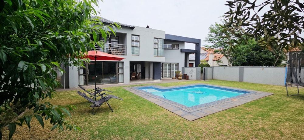 Security estate home for sale in Midstream Estate - CN1715933