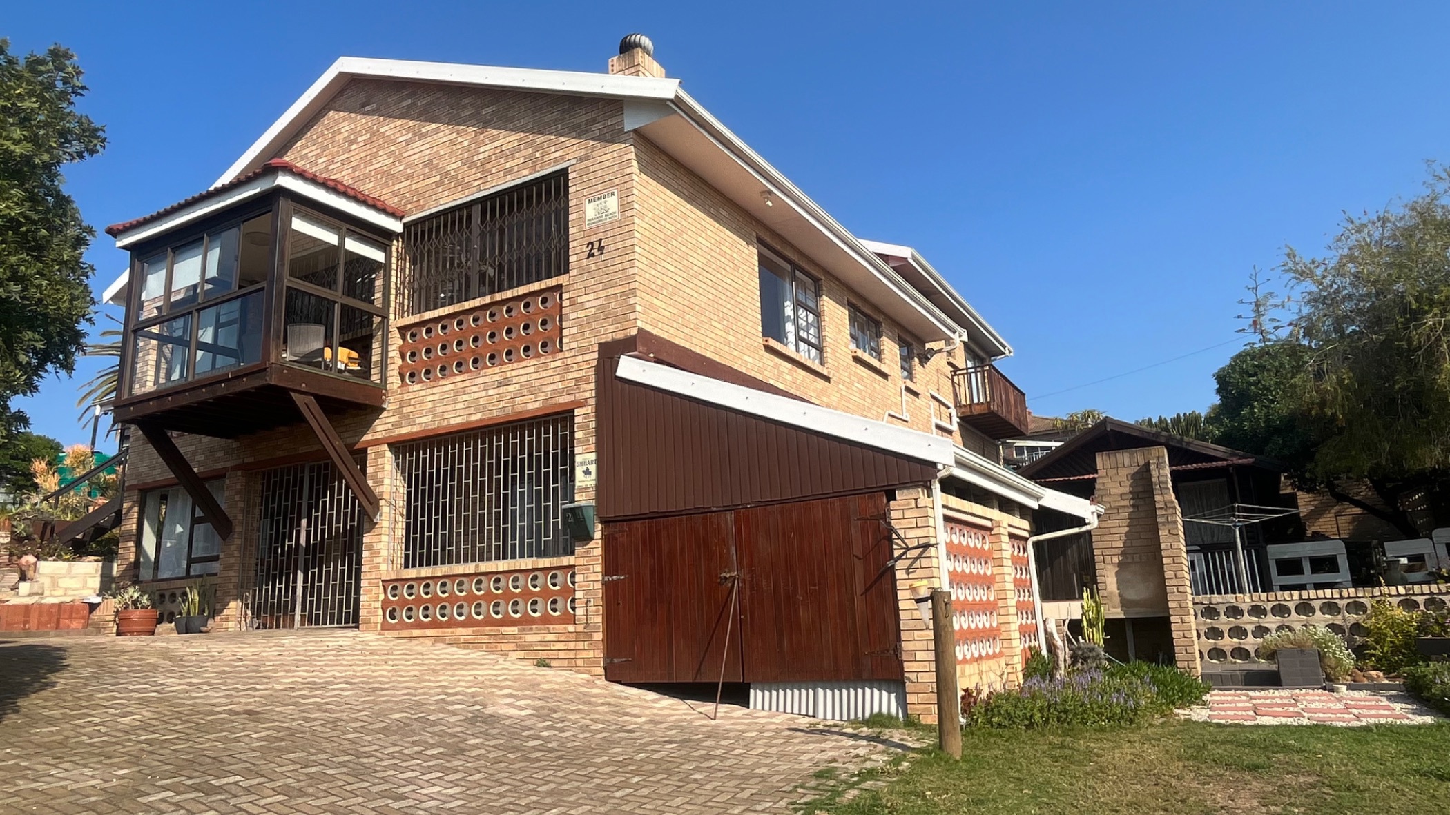 House for sale in Paradise Beach, Jeffreys Bay - 1JF1715094