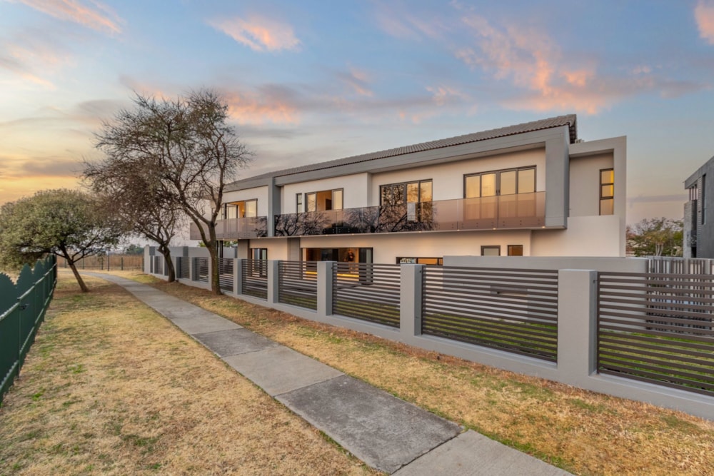 Security estate home sold in La Como Lifestyle Estate - BOK1713271 Security estate home sold in La Como Lifestyle Estate - BOK1713271