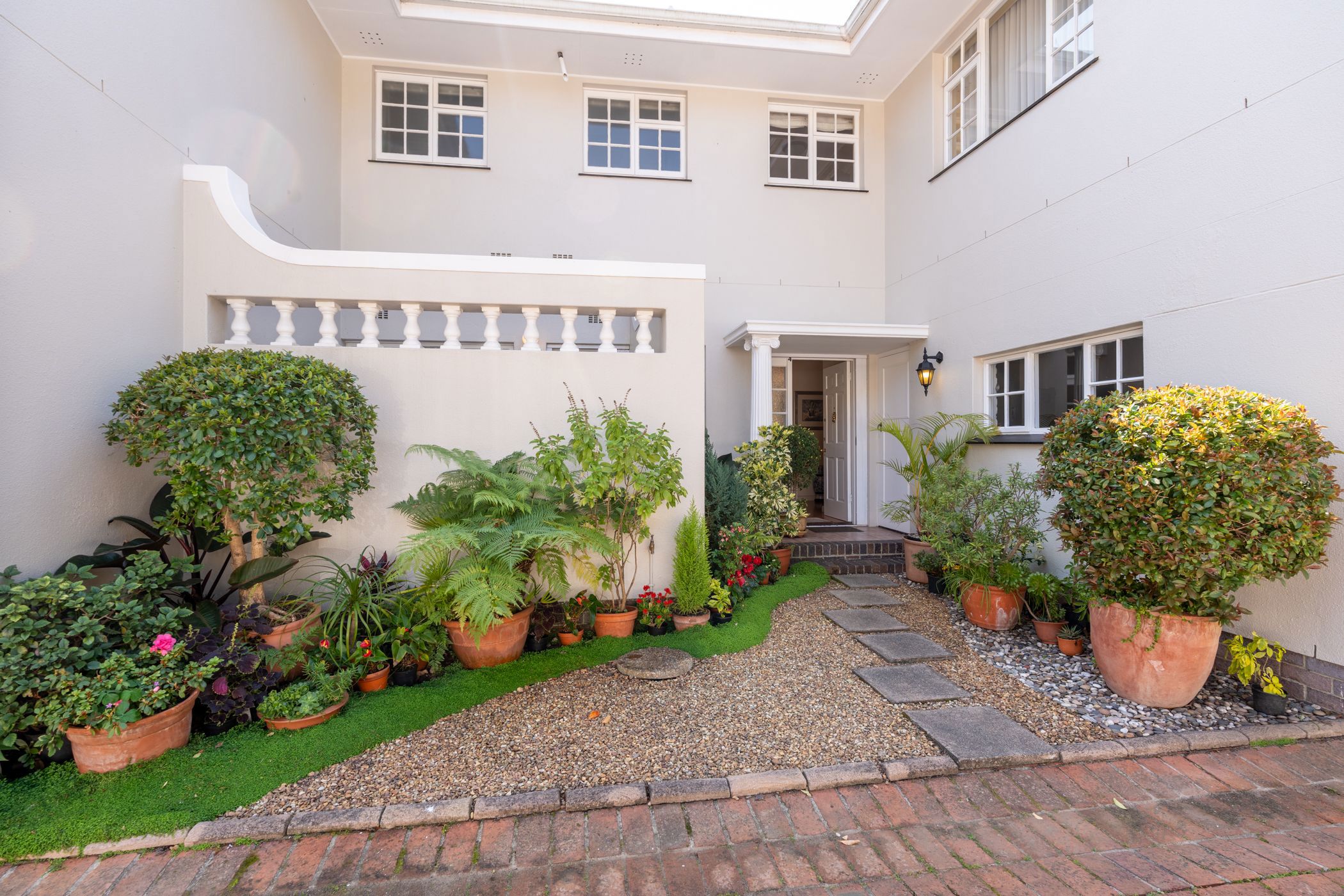 Townhouse for sale in Kenilworth Upper - KW1713966