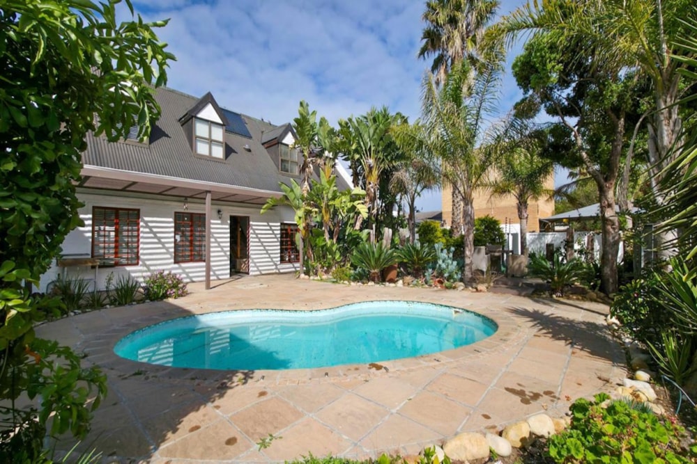 House sold in West Beach, Blouberg - 1TV1714615