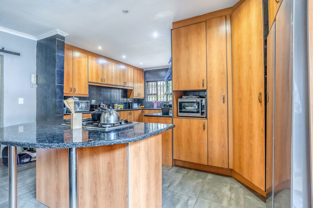 House for sale in Kloofendal - RAN1714337