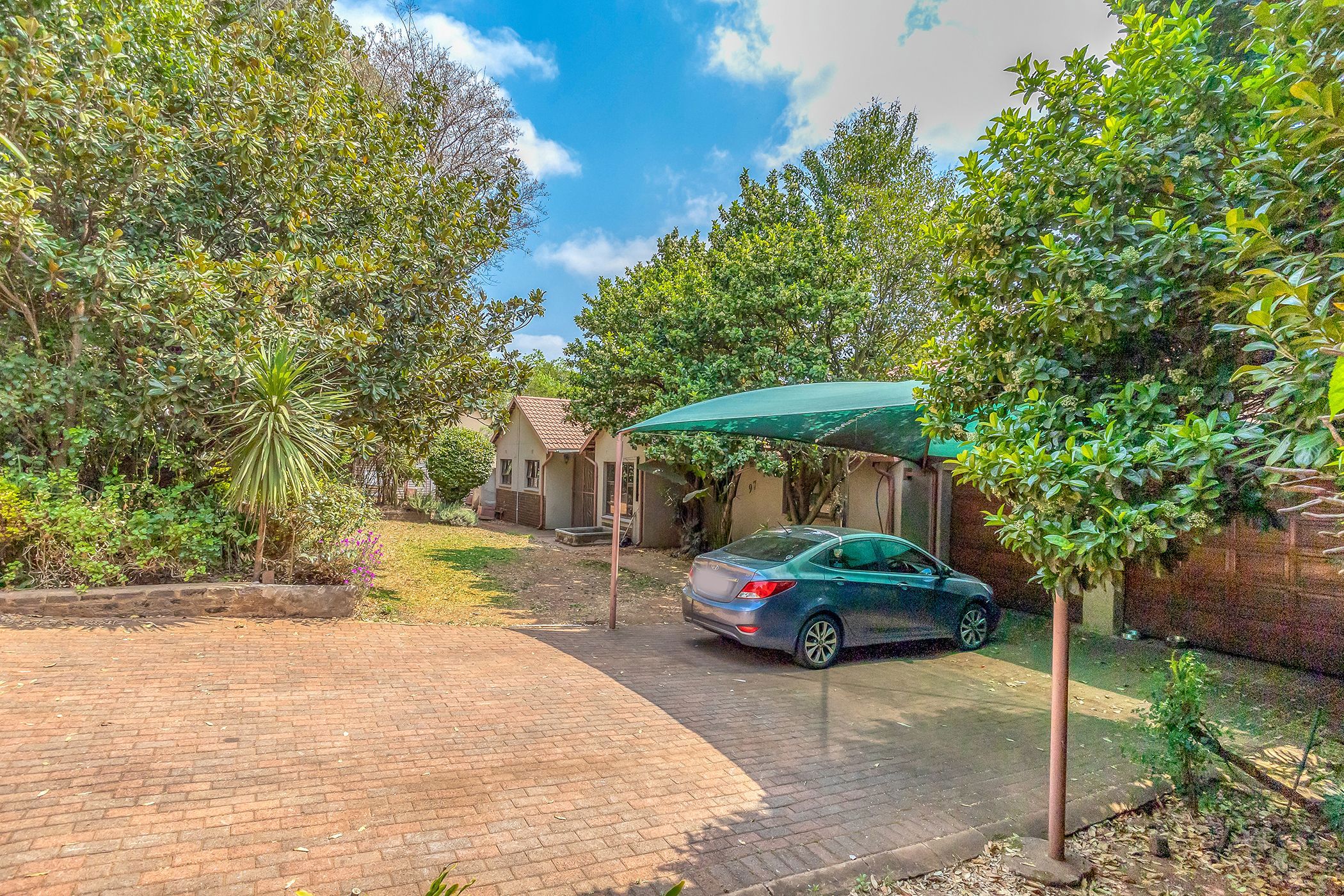 House for sale in Kloofendal - RAN1714337