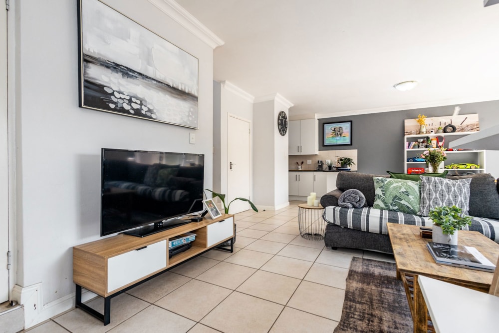 Townhouse for sale in Eagle Canyon Golf Estate - RAN1714177