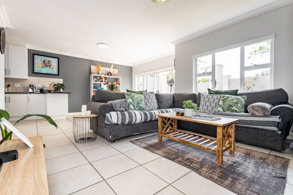 Townhouse for sale in Eagle Canyon Golf Estate - RAN1714177