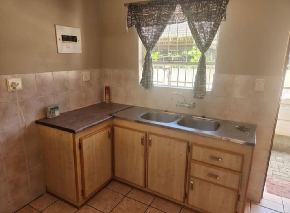 Townhouse let in Pellissier - 1BX1714607 Townhouse let in Pellissier - 1BX1714607