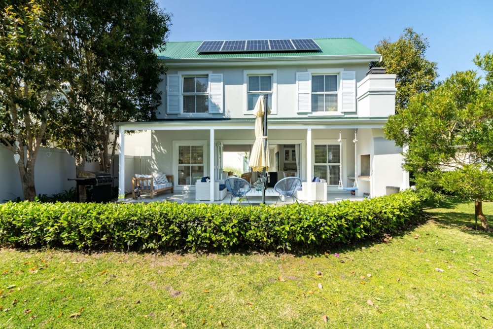 House for sale in River Club, Plettenberg Bay - 1KG1714632 House for sale in River Club, Plettenberg Bay - 1KG1714632